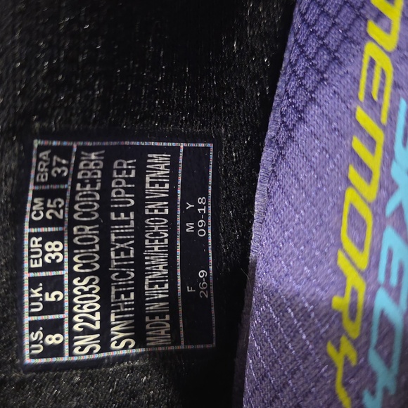 (J31) Skechers Women's Black Athletic Shoes Memory Foam Sz 8 - Picture 7 of 7